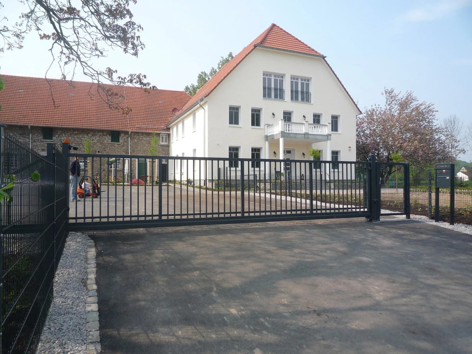 Zauntor Gartenpforte Hoftor Pforte Zauntür H143xB96cm anthrazit Gartentor Tor – Ansicht 1